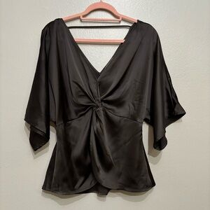 Pleione Satin Top Size Small